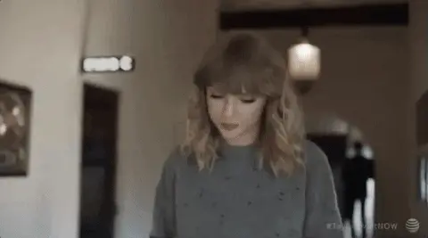 Taylor Swift GIF representing HTTP status code 302